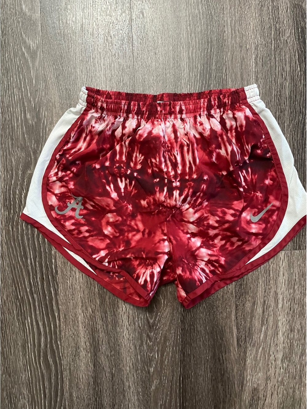 Nike Alabama Crimson Tide Tie-Dye Tempo Running Shorts